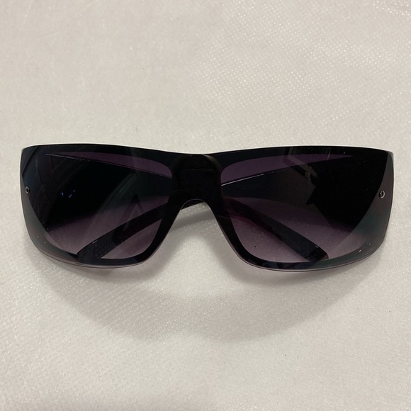 Unisex Shiny Black Decorative Tinted Plastic Sunglasses - Picture 6 of 14